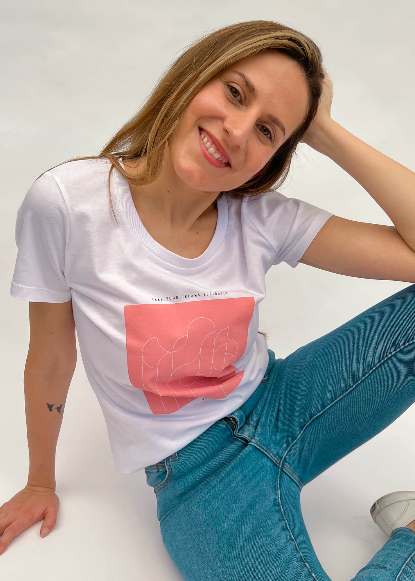 DREAMS | Organic Cotton Women's Short Sleeve T-Shirt - White