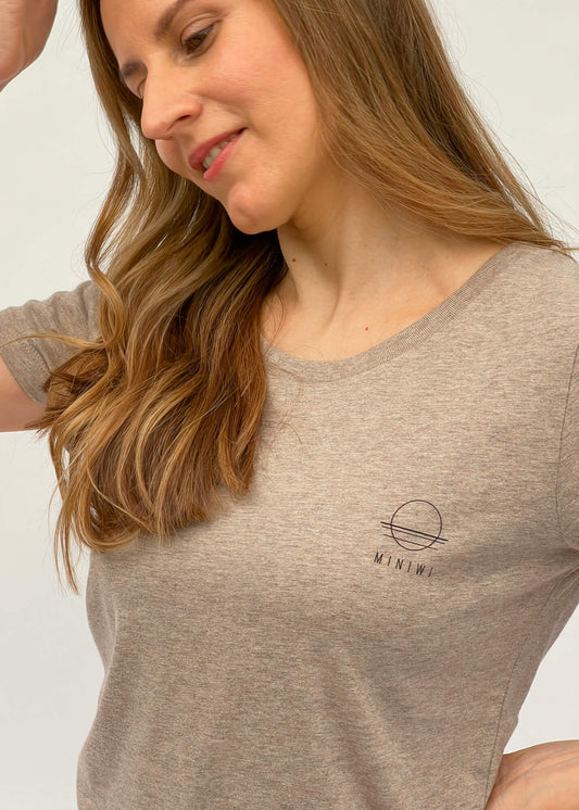 MINIWI | Organic Cotton Women's Short Sleeve T-Shirt - Heather Sand 